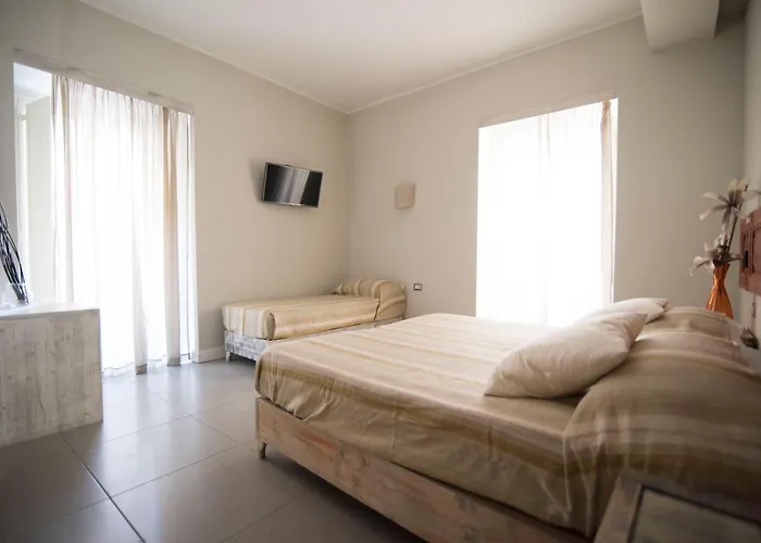 The Brilliant Place Bed and Breakfast Νάπολη