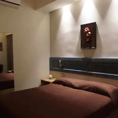 The Brilliant Place 3* Nápoles