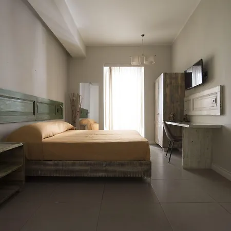 住宿加早餐酒店 The Brilliant Place 那不勒斯